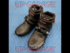 PRO-BIKERS touring boots
Size 45