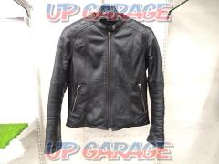 DEGNER
FRAUDEGNER
Leather jacket
Size: M