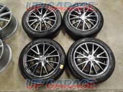 weds (Weds) RIZLEY (Right)
X7
Twin 7-spoke
+
MARQUIS
CST
MR61
155 / 65R14