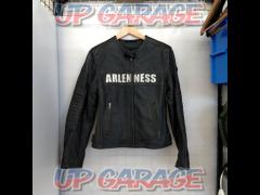 ARLENNESS
Leather jacket
M size