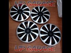 Unknown Manufacturer
15 inches wheel cover