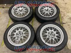 Nissan
Skyline GT-R/V spec genuine wheels
+
PIRELLI
DRAGON
SPORT
TM