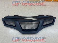 Manufacturer unknown front grill
Used in Nissan NV200