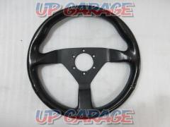 COMUSA
Leather steering wheel
(X03808)