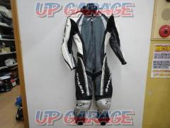 SPARK
Racing suits
LL size