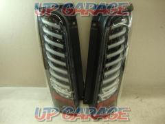 Unknown Manufacturer
Tube LED tail lens
Left and right
NV350 caravan