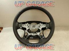 Toyota
Alphard / Vellfire
Genuine leather steering wheel
GS120-65550