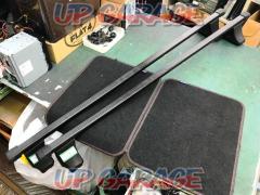 TOYOTA
THULE
Roof carrier