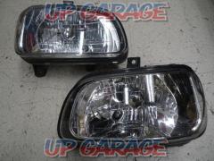 Daihatsu genuine
Headlight
Right and left
(mirror
L500S)
X03470