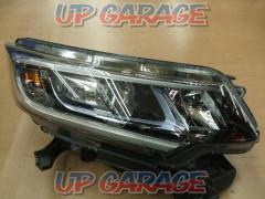 Honda
GB 7/8
Freed
Hybrid
LED headlights
* Only the driver's seat