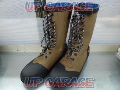 WILD
WING
rain boots
Size: 3L
27.5-28cm