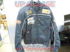 YeLLOW
CORN
Nylon winter jacket
YB-4312
Size: LL