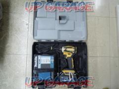 Makita rechargeable impact driver
TD172D
18V
6Ah