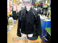 KUSHITANIK-2560-2007-1
Gore-Tex jacket