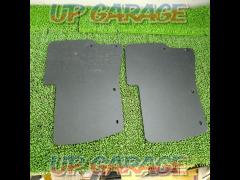 Unknown manufacturer mudguard (mud flap/mud guard)
2 pieces on the rear