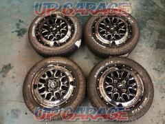 WORK (work)
CRAG (Cragg)
CKV
CROSSOVER
RACING
+
MUDSTAR
RADIAL
A / T
White Letter
4 pieces set