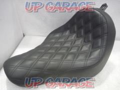 SADDLEMEN
Renegade
Soroshito
lattice stitch
black
Product number: 818-29-002LS
[Softail]
*Used by previous owner XL883