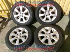 Nissan genuine
Tiida genuine wheels + YOKOHAMA YOKOHAMA
BluEarth-ES