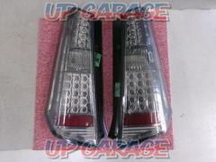 YANGSON
LED
tail lamp
Right and left