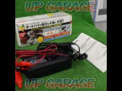 【ライダース】CELLSTAR バッテリー充電器 Dr.CHARGER DRC-200