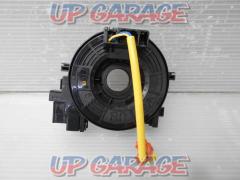 Toyota
Genuine spiral cable
Product number: 84308-12010