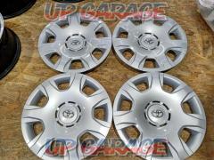 Toyota
200 series
Hiace
Type 4 or later
Genuine 15 inch wheel cover (wheel cap)
Set of 4