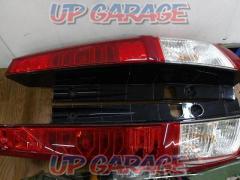 Left and right set Toyota genuine
tail lamp