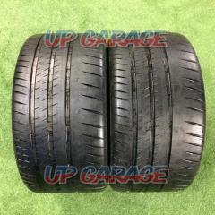 Great price set of 2 MICHELIN
PILOT
SPORT
CUP
2
325 / 30ZR21