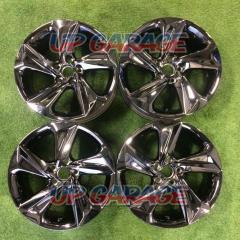 Toyota genuine
Series 220
Crown RS
Genuine black sputtering wheel