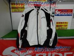 KUSHITANI (Kushitani)
Paddock jacket
K-2163