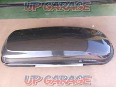 Benz genuine
Roof box
Dachbox 400
*Due to large items, shipping is not possible. In-store sales only.