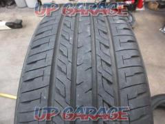 SEIBERLING
SL 201
245 / 40R20
95W
Only one