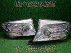 DEPO
Depot
URJ202W
200 series
Land Cruiser
Runkle
Triple
Projector
Headlight
Right and left