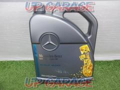 Mercedes-Benz
engine oil
5W-40
MB229.5