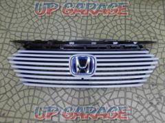 HONDA
Vezel/RV series genuine front grill with front camera hole