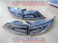 Toyota genuine
60-based Harrier
Previous period
Genuine
tail lamp
(X03420)