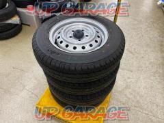 Toyota genuine
Town Ace
Genuine steel wheels + DUNLOPSP
LT30A
165 / 80R14
97 / 95N
LT