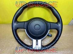 Toyota genuine 86
ZN6
GT Limited
Steering
With cruise control
