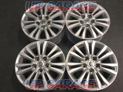 Toyota genuine
210 crown aluminum wheels