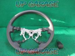 TOYOTA
Hiace 200 4-inch genuine urethane steering
+
Urethane shift knob