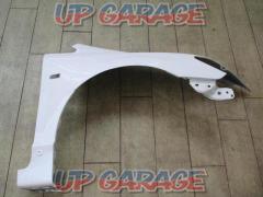 HONDA
Civic Type R/FD2 genuine front fender driver side only
