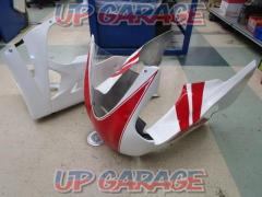 Unknown Manufacturer
For CBR1000RR
Made of FRP
Upper cowl
+ Under cowl