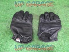 WESTRIDE leather gloves
※ The size unknown