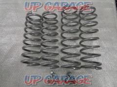Showa
Garage
1 inch lift up suspension
Jimny/JB74W