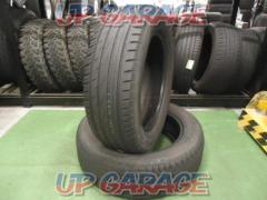 TOYO
PROXES
CF2
SUV
225 / 60R18
Two
