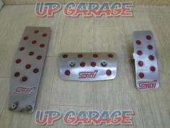 STIAT car pedal cover
■ Legacy Outback
BP9