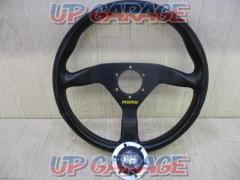 MOMOTYP
V35
Leather steering wheel