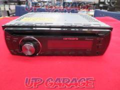 carrozzeriaDEH-340
CD / AUX / Radio