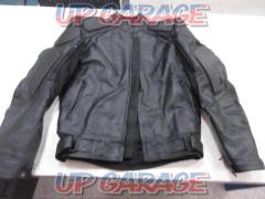 Real
Lether
Riding jacket