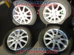 Others
TRG
10 spokes + DUNLOPEC202